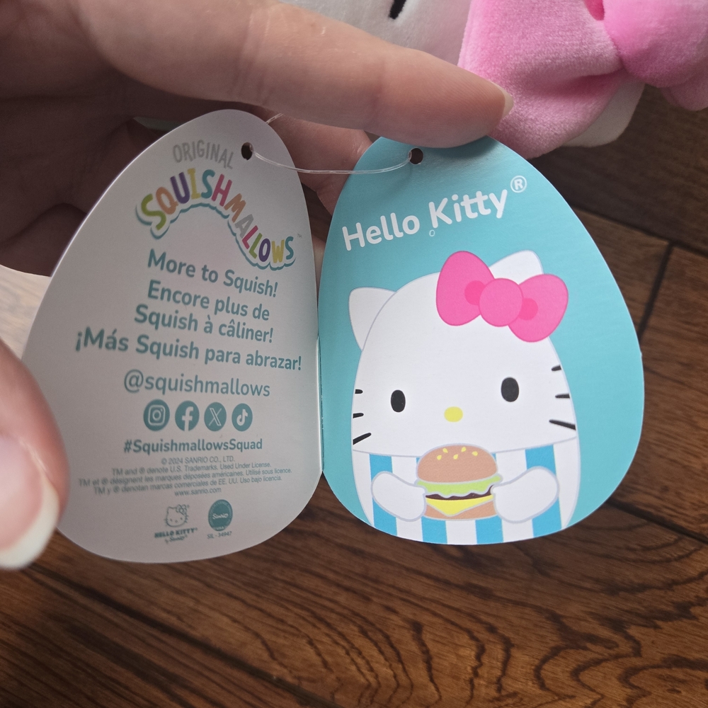 Squishmallows x Sanrio: Hello Kitty with Burger - 8" Plush - Picture 11 of 16